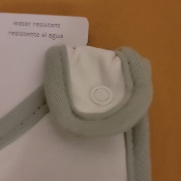 Carters My First Easter Bib - Picture 4 of 4